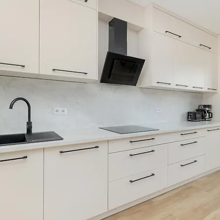 Sunny Hills - By Jantar *