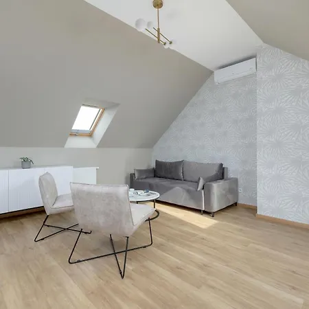 Sunny Hills - By Jantar Vila Kolobřeh