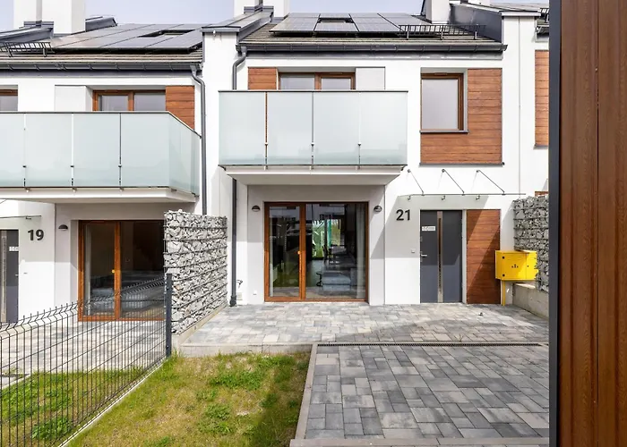 Sunny Hills - By Jantar 别墅 *